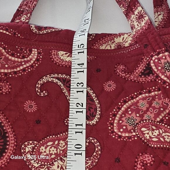 Vera Bradley Large Quilted Duffel Bag in Red Paisley Pattern Retired - Picture 1 of 10
